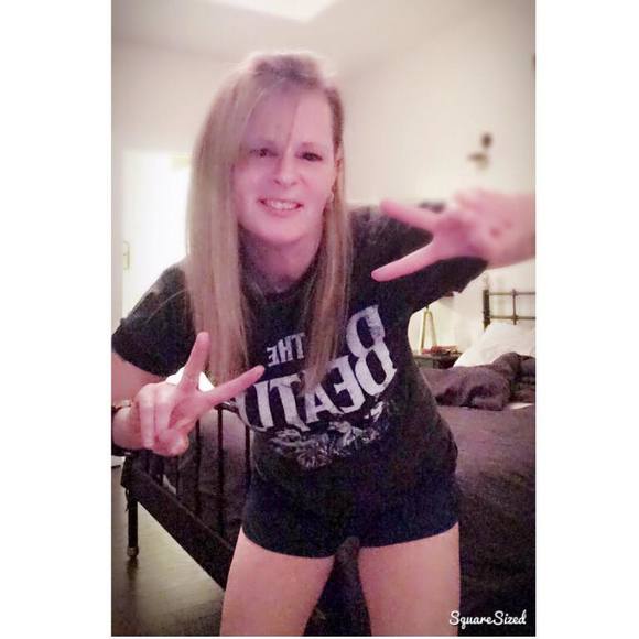 Meet your Posher, Lorraine - Picture 1 of 1